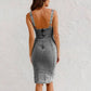 👗💙 Vestido jeans feminino alça com decote U e fenda – elegante e sexy casual
