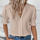Blusa feminina elegante com decote em V e mangas bufantes