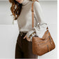 Moteriktig og allsidig crossbody-veske for damer