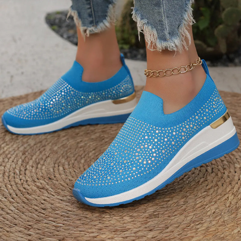 👟✨ Tênis feminino slip-on com strass — conforto, praticidade e elegância em cada passo