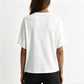 Camiseta feminina confortável com gola redonda